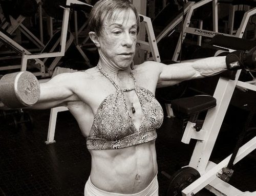 Sônia Moreira Ferraz, uma fisiculturista de 70+ anos